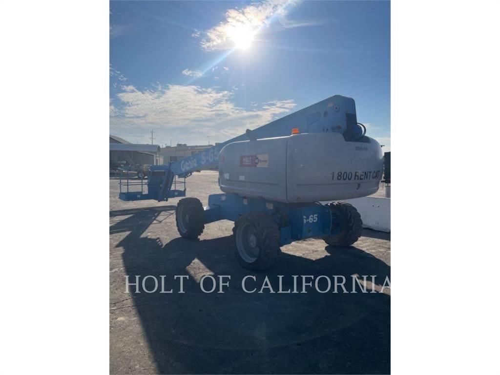 Genie BOOM S65 Колінчаті підйомники