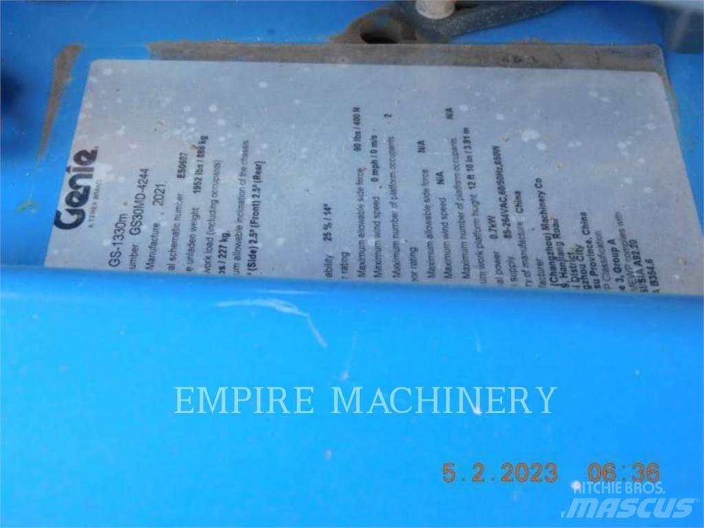 Genie GS1330 Колінчаті підйомники