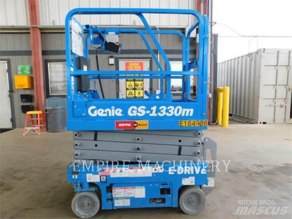 Genie GS1330 Колінчаті підйомники