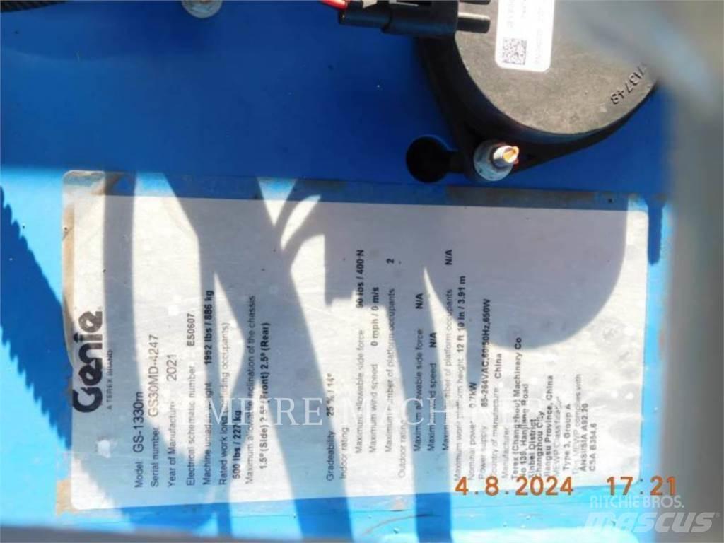 Genie GS1330 Колінчаті підйомники