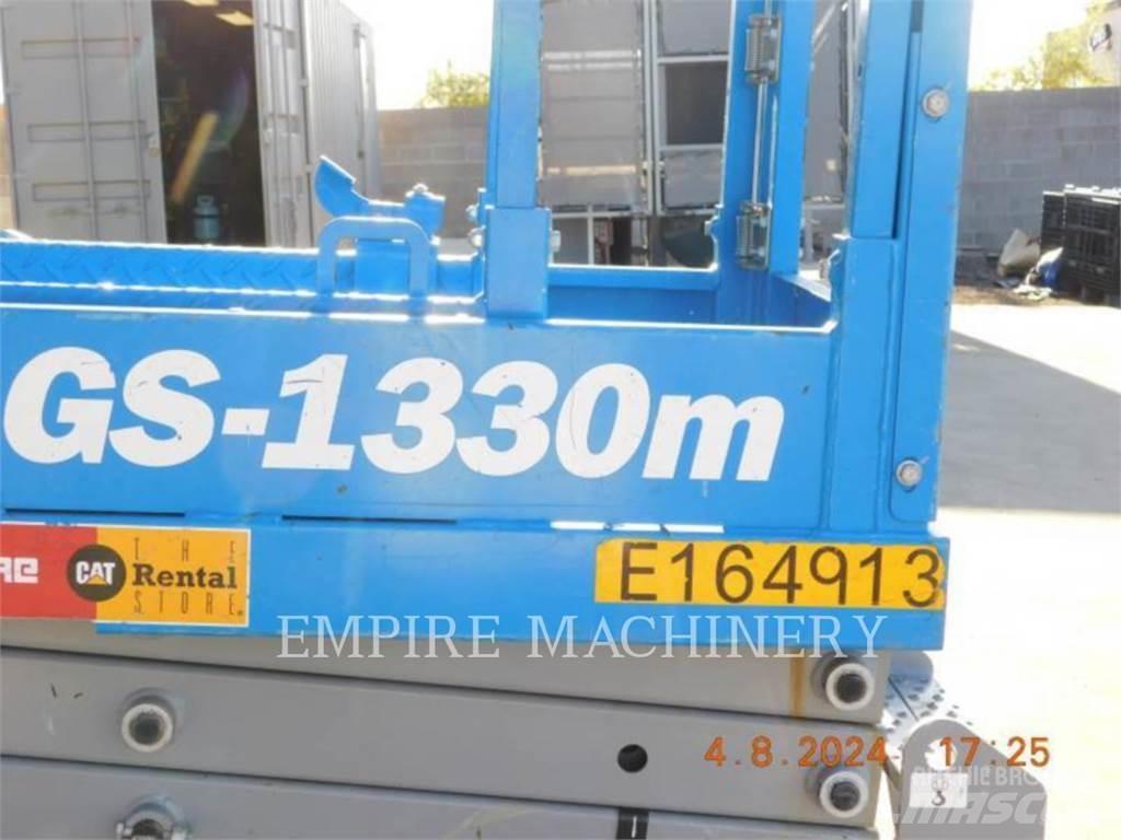 Genie GS1330 Колінчаті підйомники