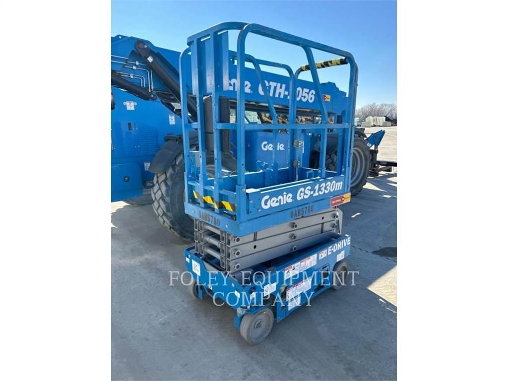Genie GS1330 Підйомники-ножиці
