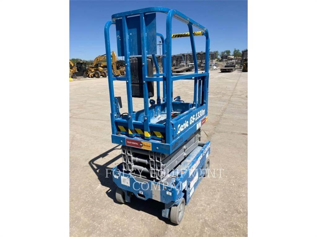 Genie GS1330 Підйомники-ножиці