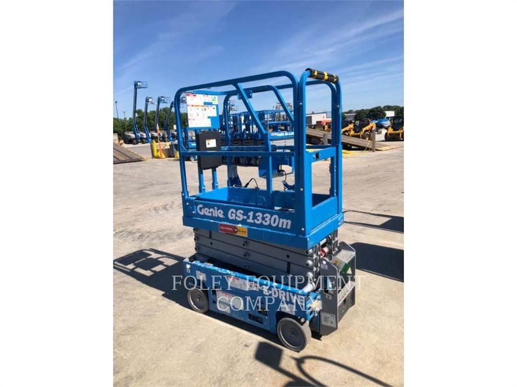 Genie GS1330 Підйомники-ножиці