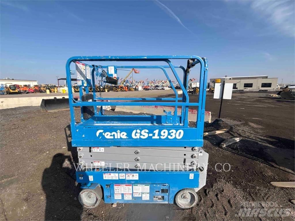 Genie GS1930 Підйомники-ножиці