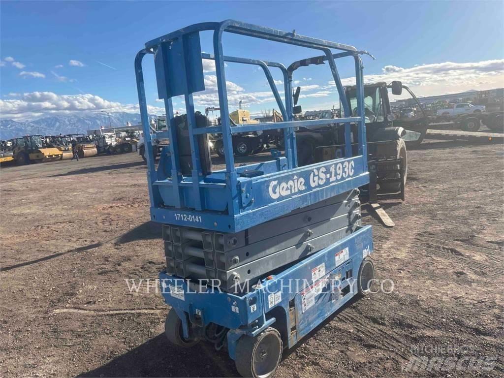 Genie GS1930 Підйомники-ножиці