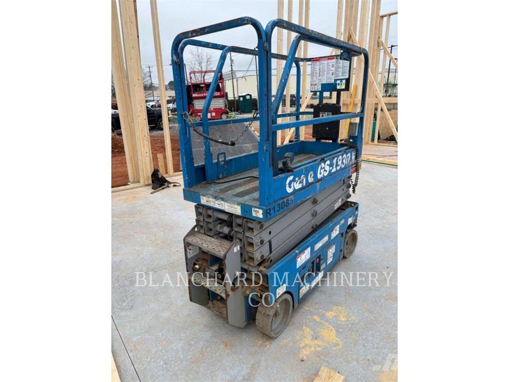 Genie GS1930 Підйомники-ножиці