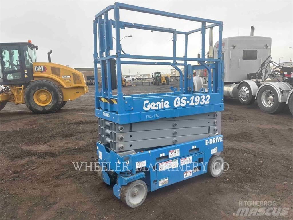 Genie GS1932 Підйомники-ножиці