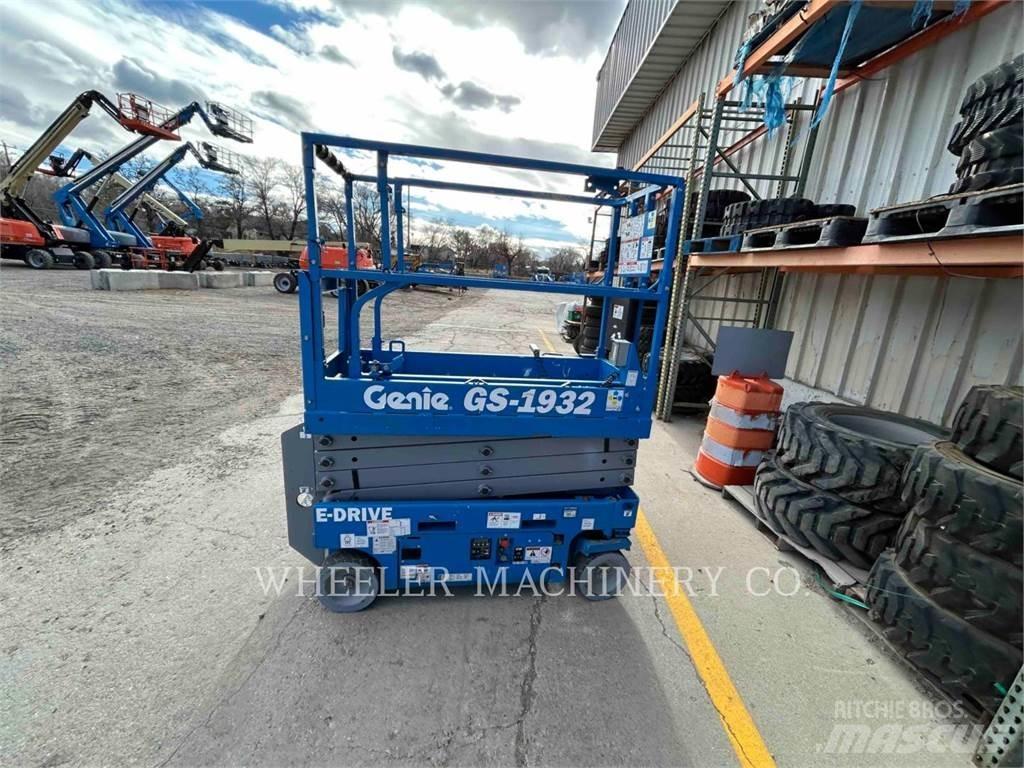 Genie GS1932 Підйомники-ножиці