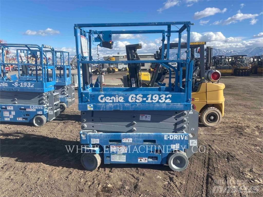 Genie GS1932 Підйомники-ножиці