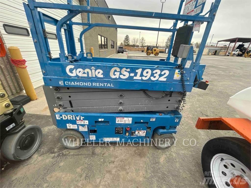 Genie GS1932 Підйомники-ножиці