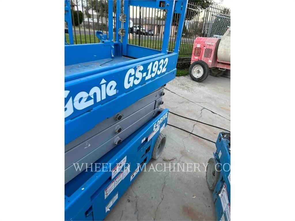 Genie GS1932 Підйомники-ножиці