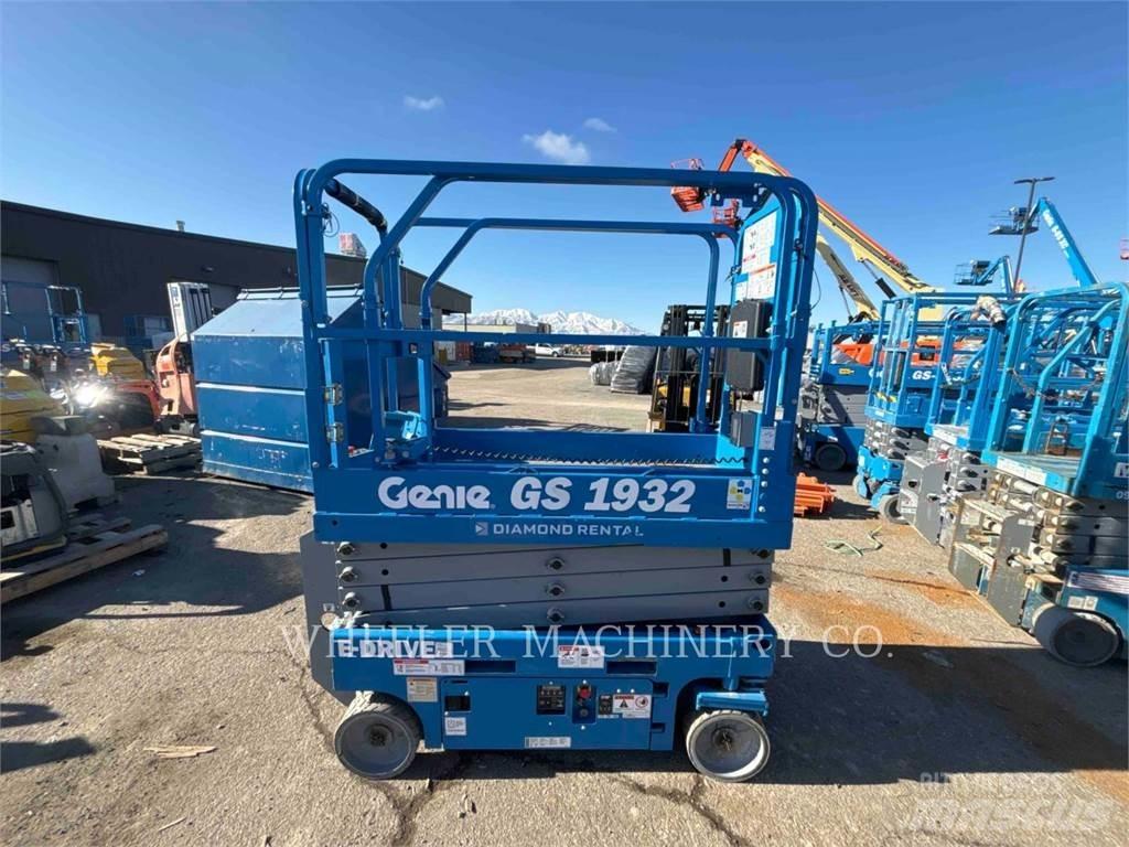 Genie GS1932 Підйомники-ножиці