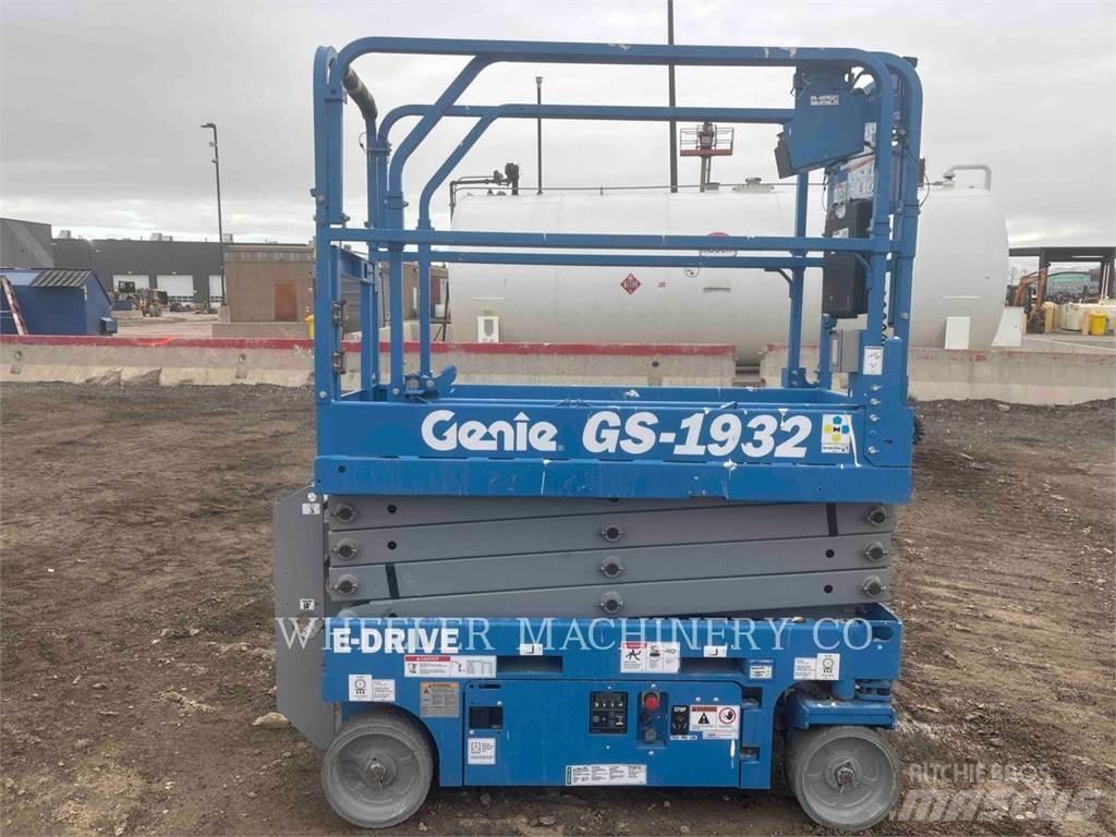 Genie GS1932 Підйомники-ножиці
