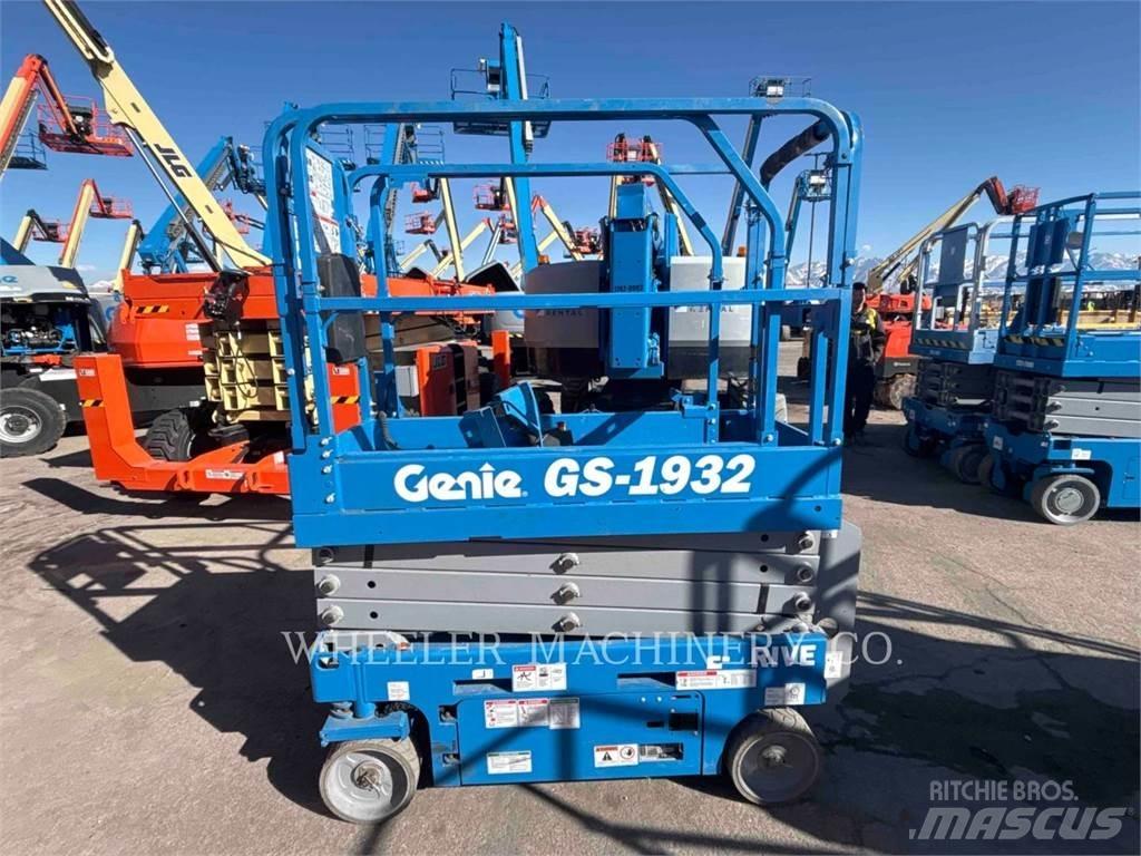 Genie GS1932 Підйомники-ножиці