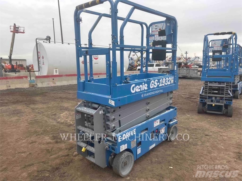 Genie GS1932 Підйомники-ножиці
