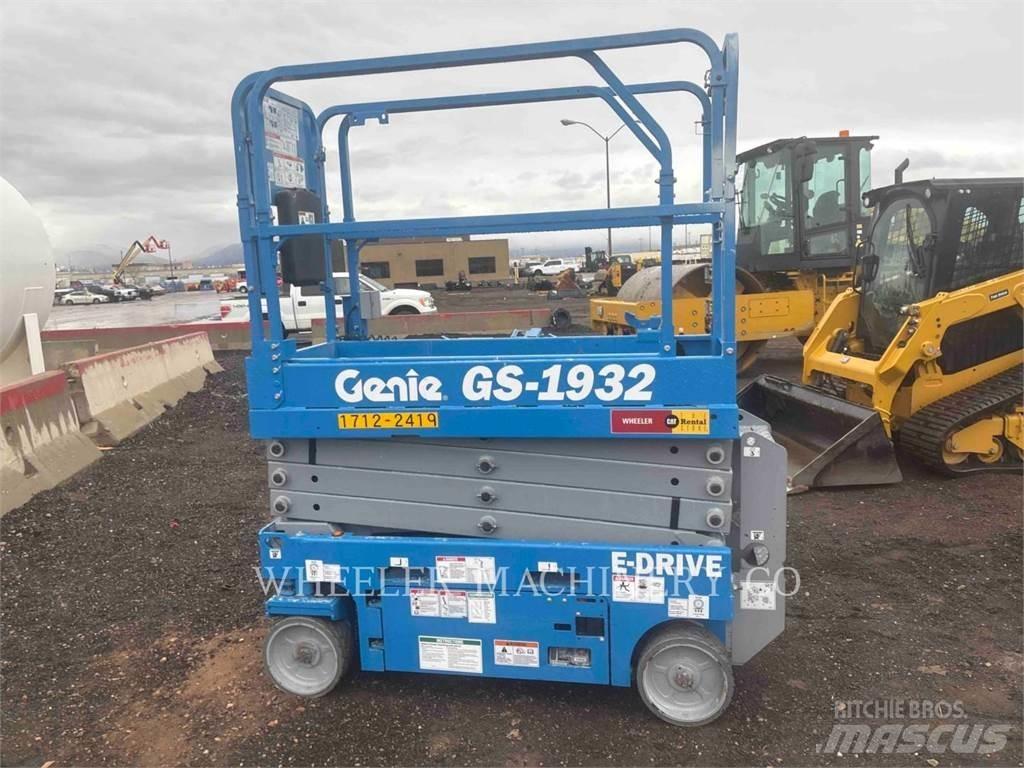 Genie GS1932 Підйомники-ножиці