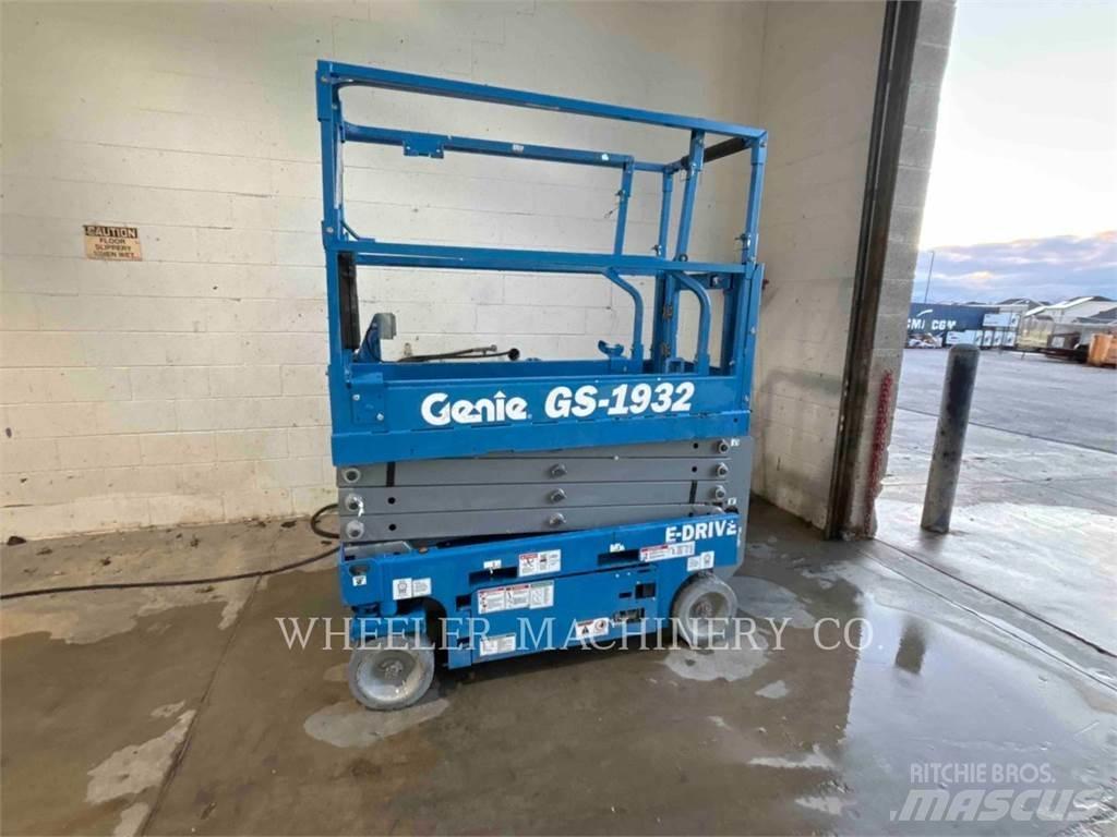 Genie GS1932 Підйомники-ножиці