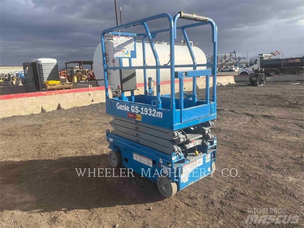 Genie GS1932M Підйомники-ножиці