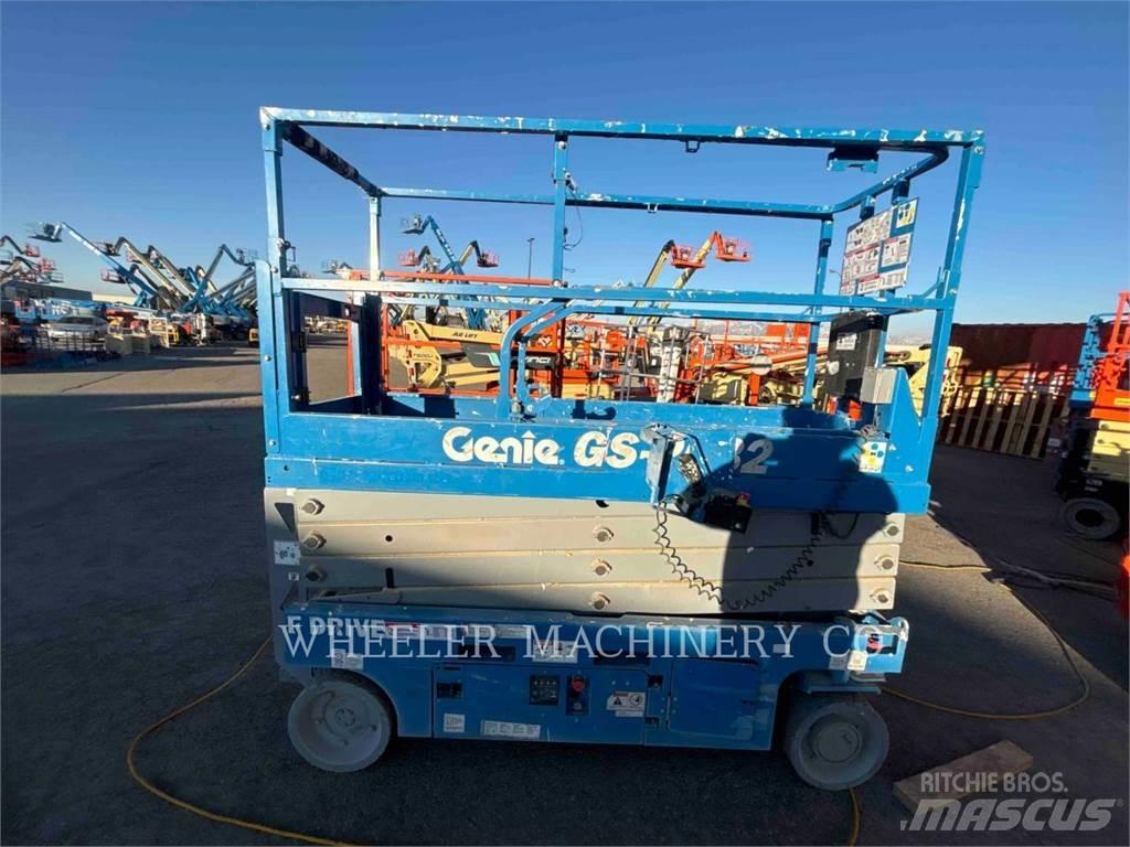 Genie GS2632 Підйомники-ножиці