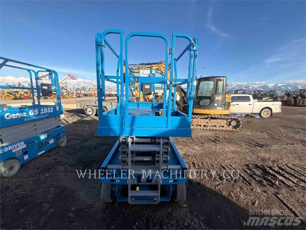 Genie GS2646 Підйомники-ножиці