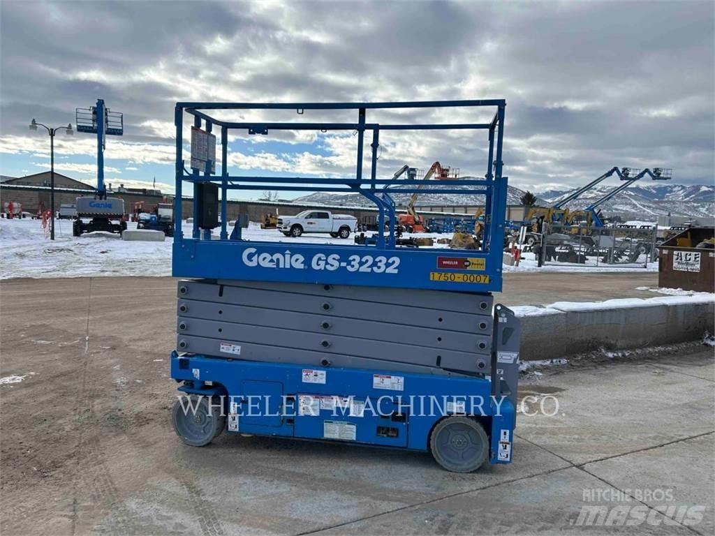 Genie GS3232 Підйомники-ножиці