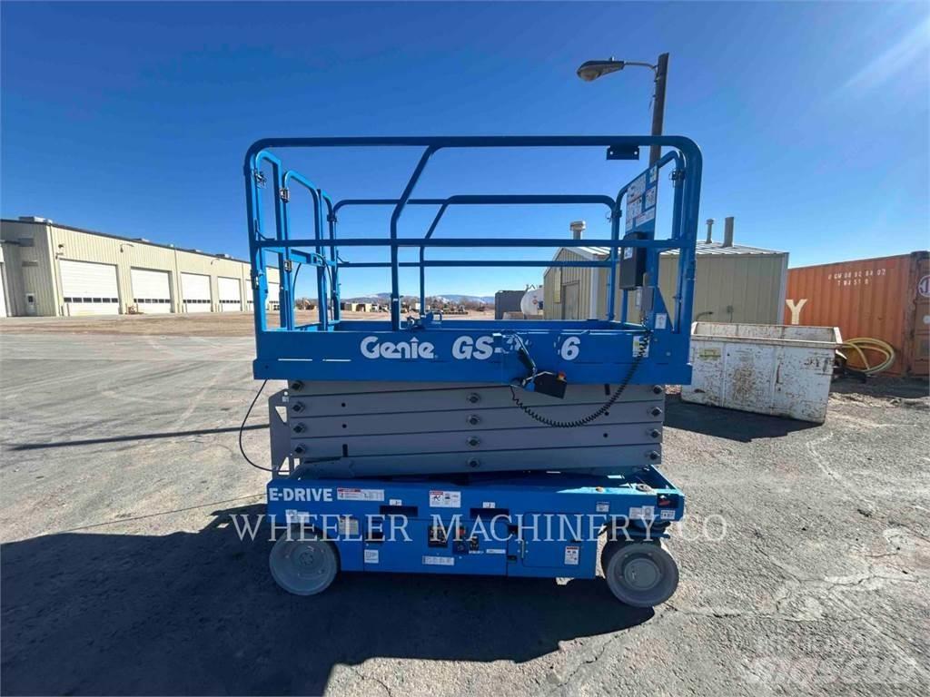Genie GS3246 Підйомники-ножиці