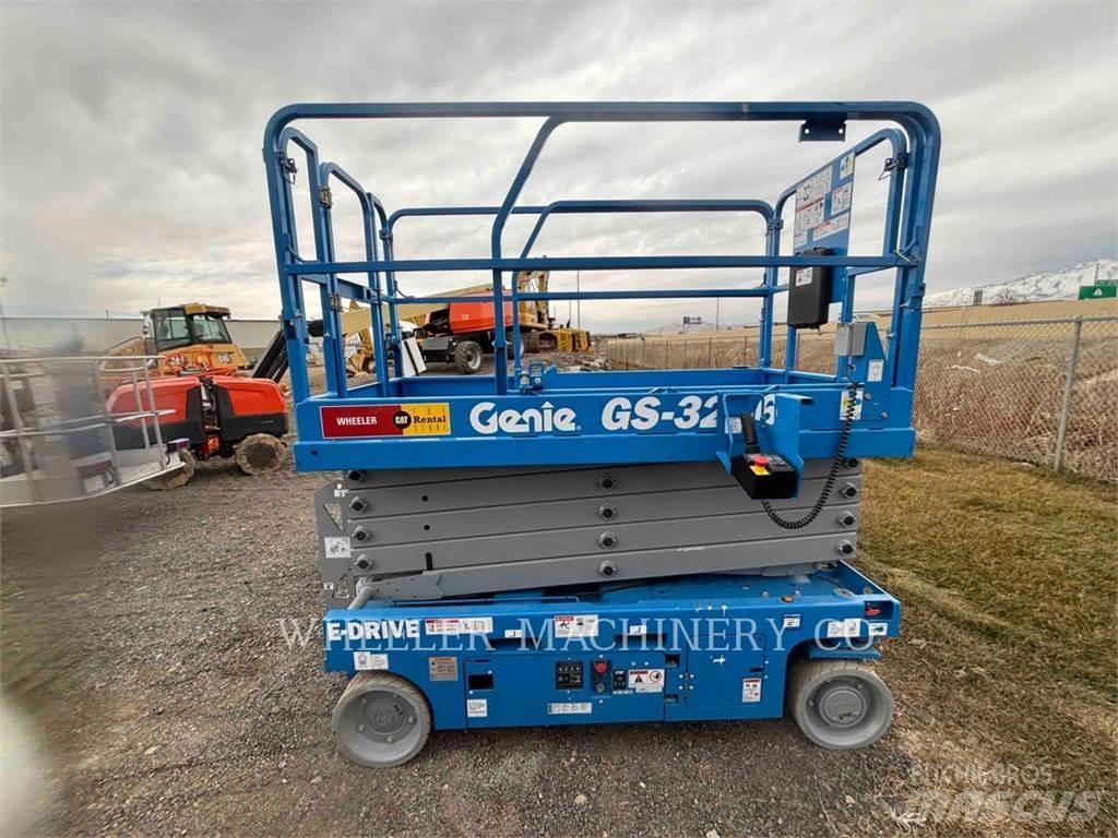Genie GS3246 Підйомники-ножиці