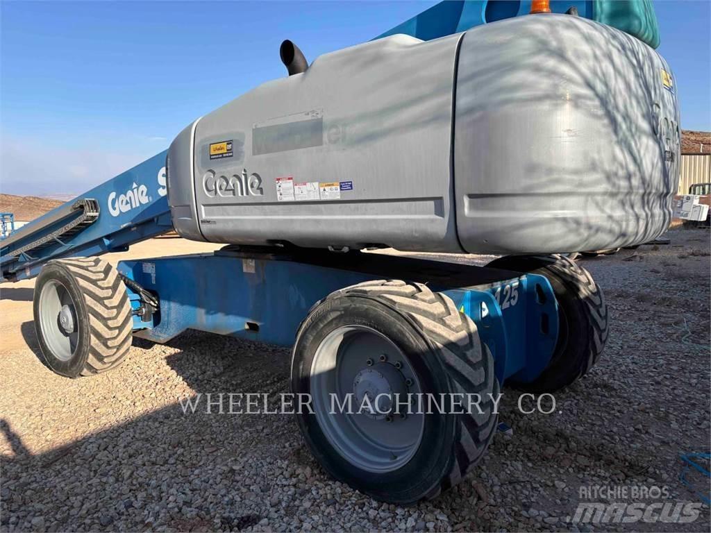 Genie S-125 Колінчаті підйомники