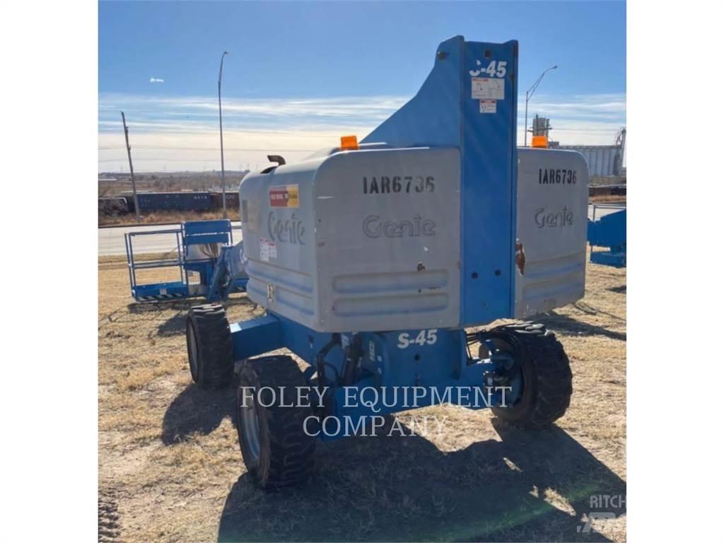 Genie S45G4 Колінчаті підйомники