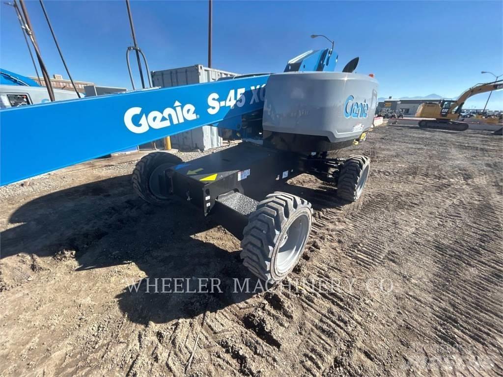 Genie S45XC Колінчаті підйомники