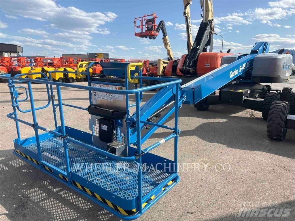 Genie S45XC Колінчаті підйомники