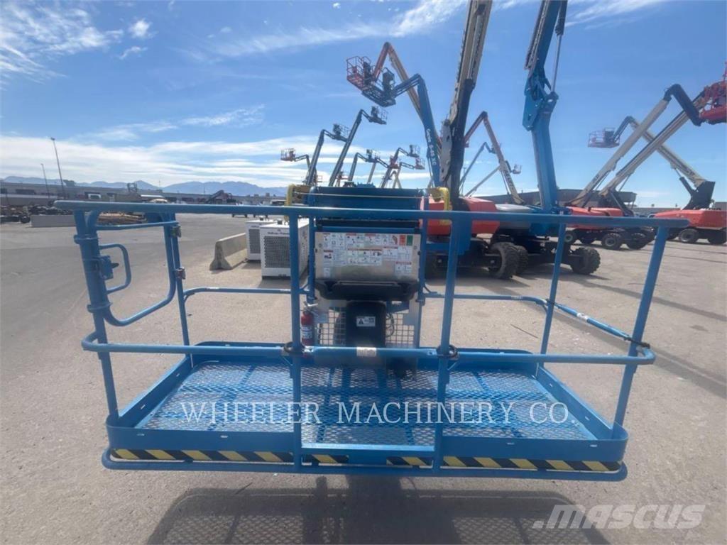 Genie S45XC SP Колінчаті підйомники