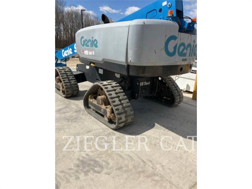 Genie S65TRAX Колінчаті підйомники