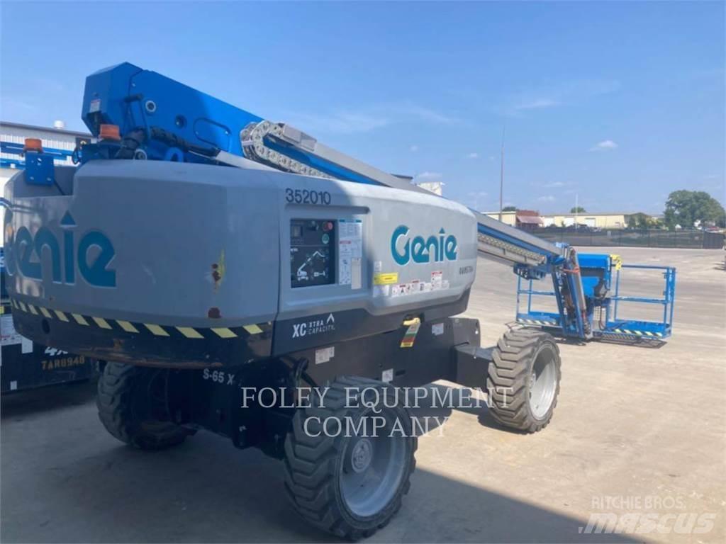 Genie S65XCD4W Колінчаті підйомники
