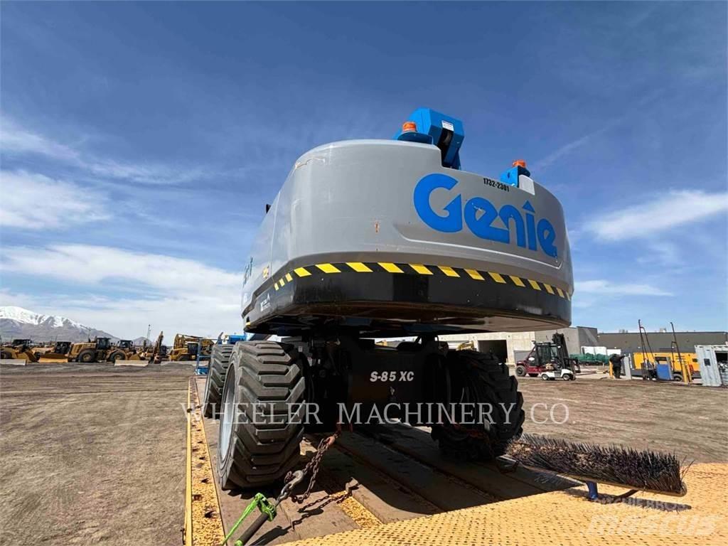 Genie S85XC Колінчаті підйомники