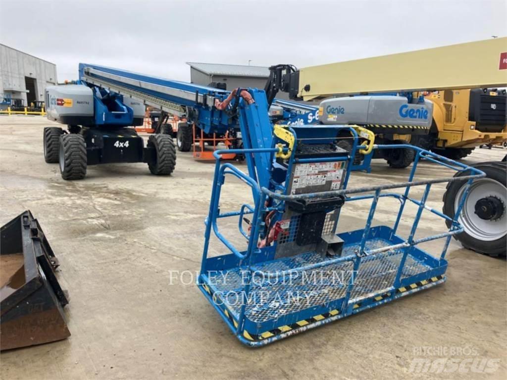 Genie S85XCD4W Колінчаті підйомники