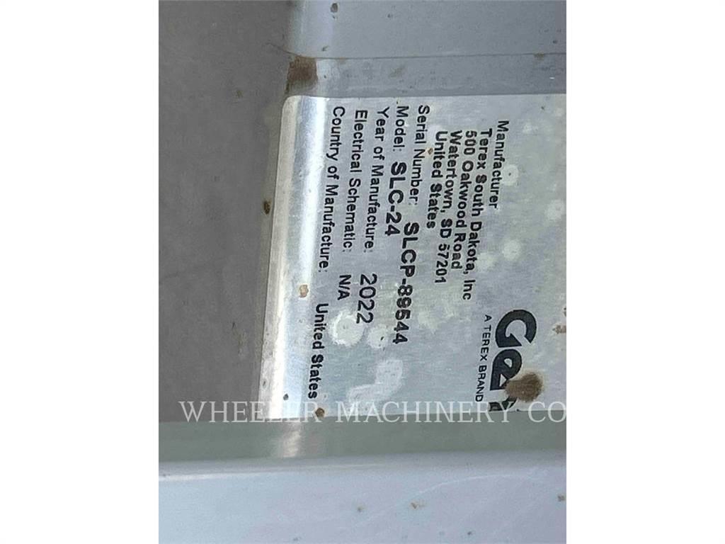 Genie SLC-24 Підйомники-ножиці