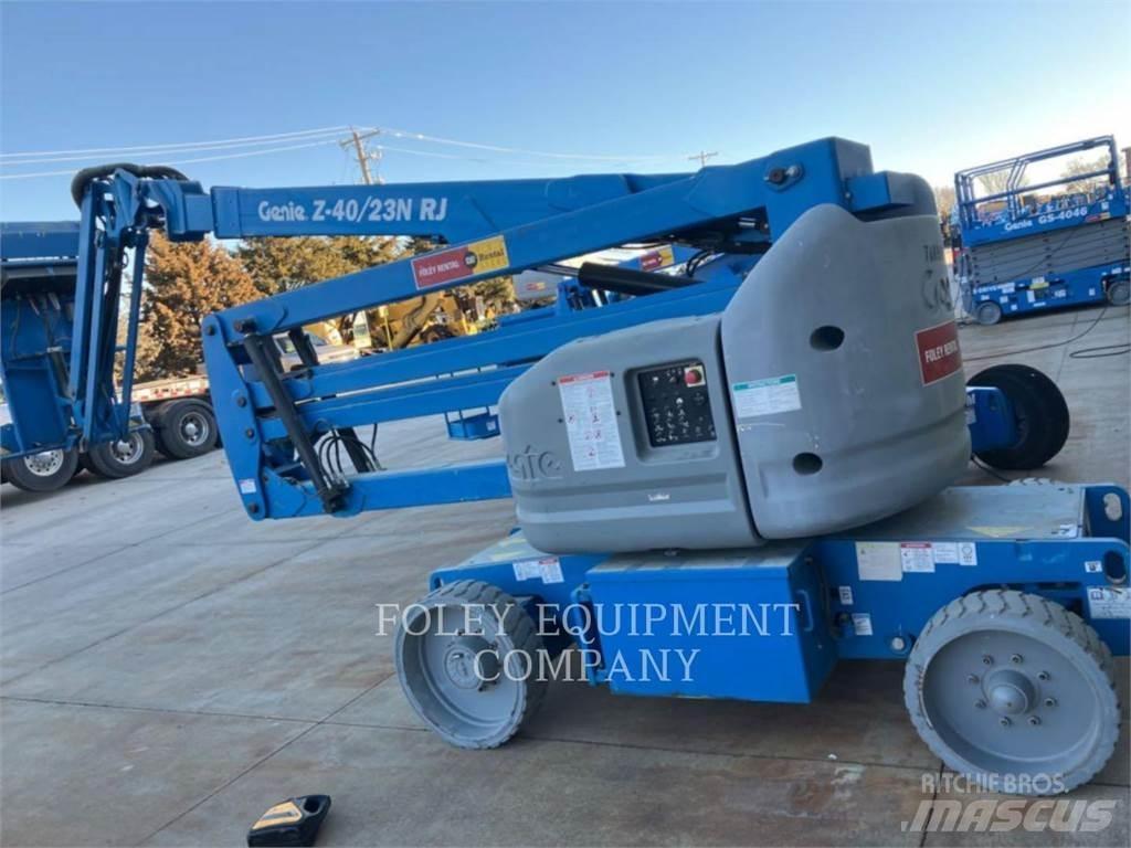 Genie Z40/23NRJ Колінчаті підйомники