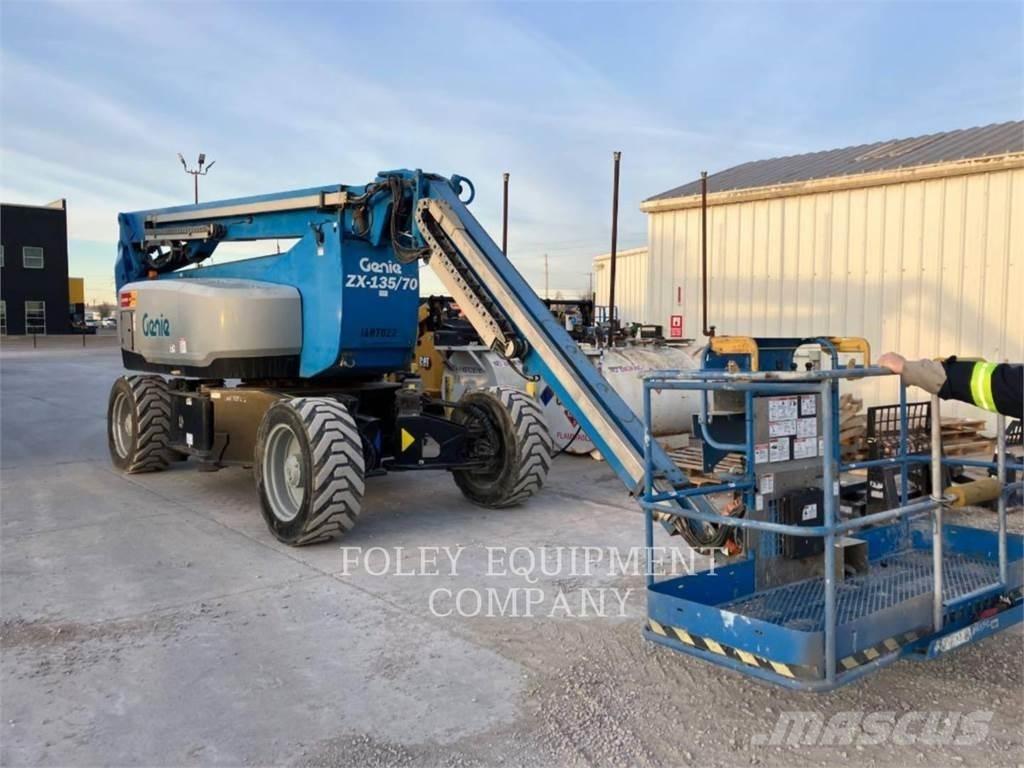 Genie ZX13570D4W Колінчаті підйомники