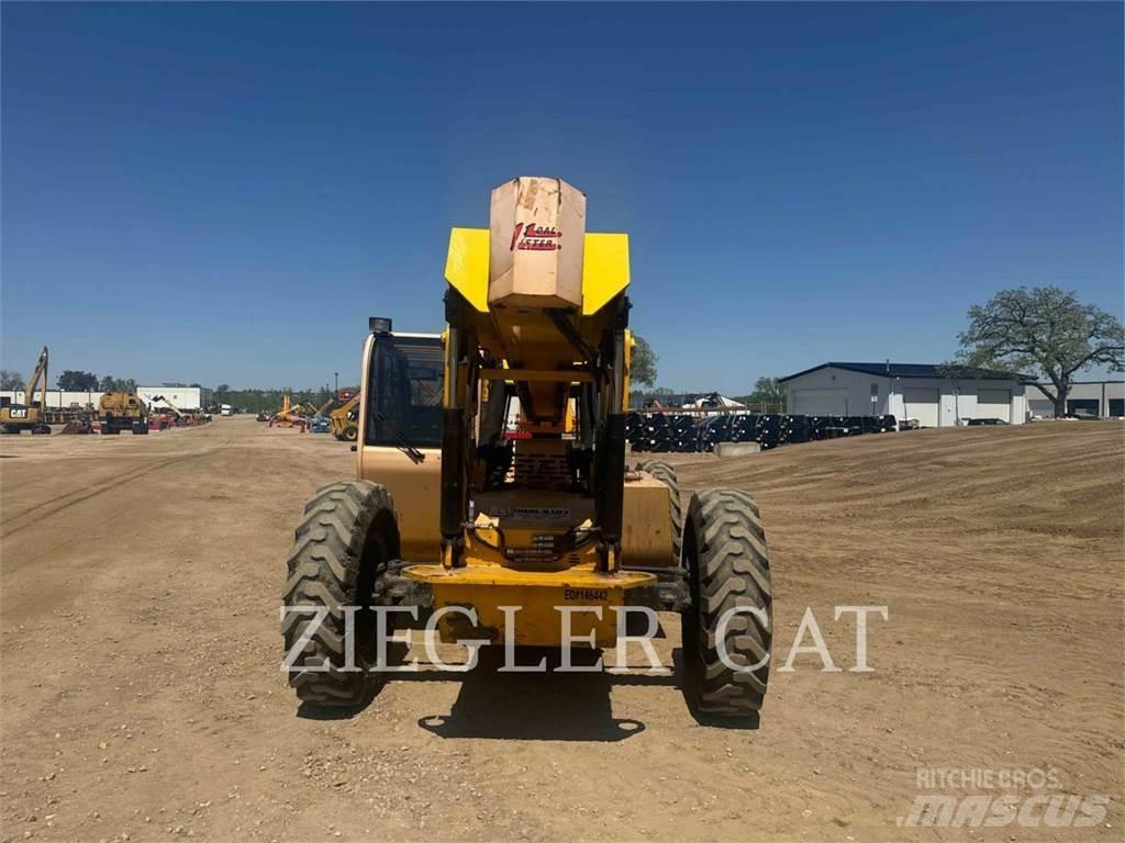  HENDERSON 842-G Телескопічні навантажувачі