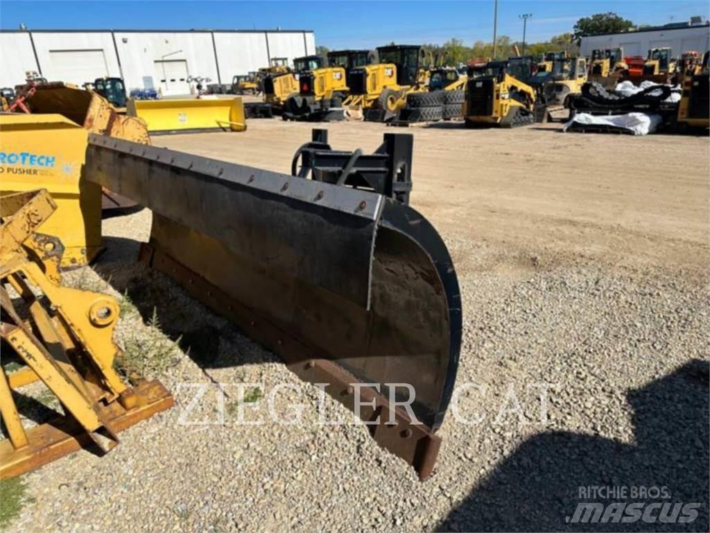  HENDERSON PLOW Снігомітли