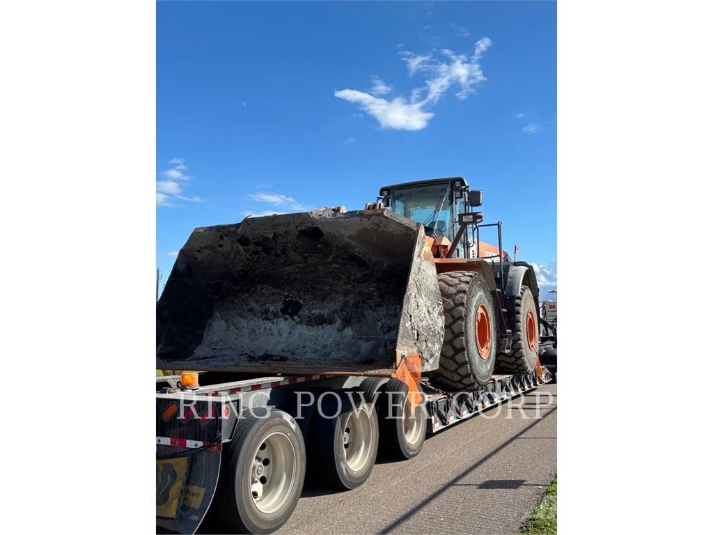 Hitachi ZW3706-6 Фронтальні навантажувачі