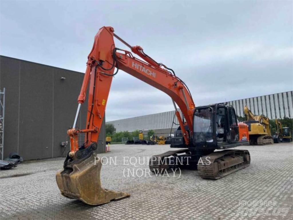 Hitachi ZX210 Гусеничні екскаватори