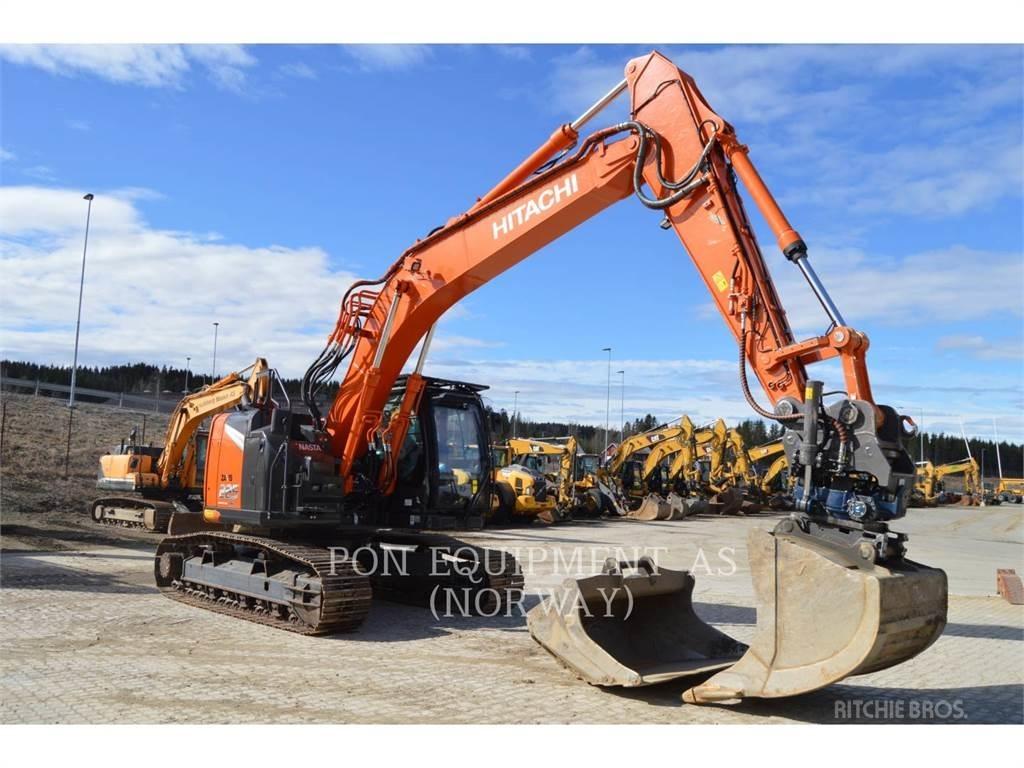 Hitachi ZX225 Гусеничні екскаватори