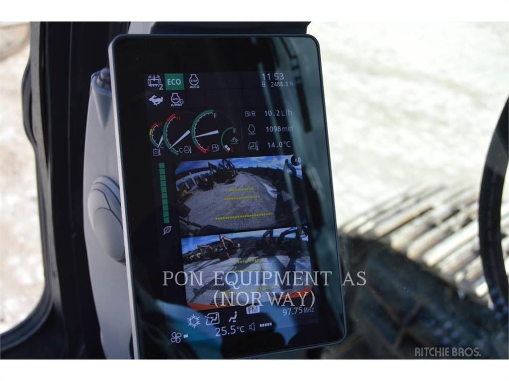 Hitachi ZX225 Гусеничні екскаватори