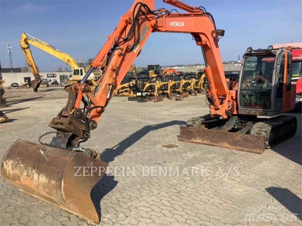 Hitachi ZX80 SBLC Гусеничні екскаватори