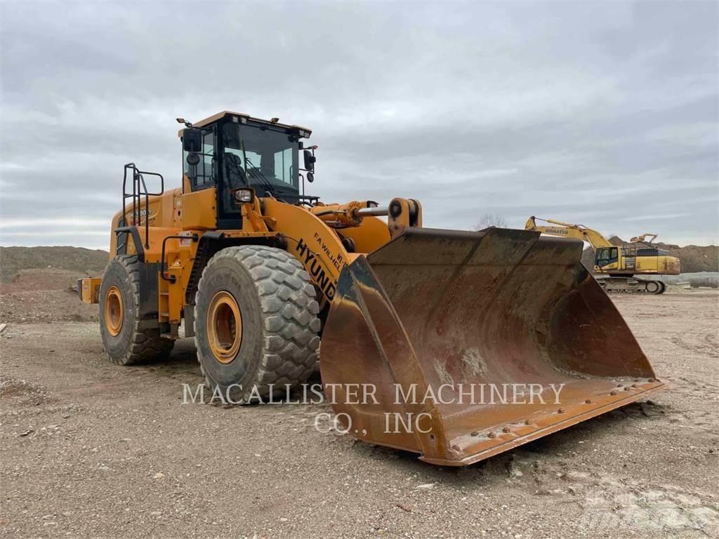 Hyundai HL980XT Фронтальні навантажувачі