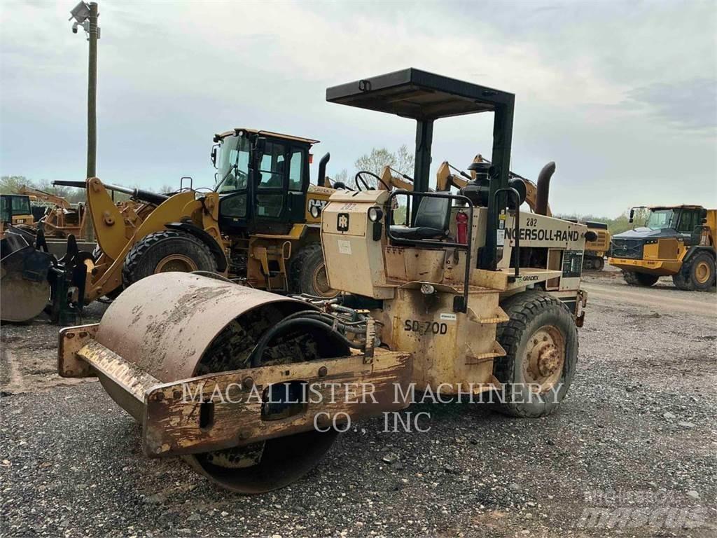 Ingersoll Rand SD70 Грунтові котки