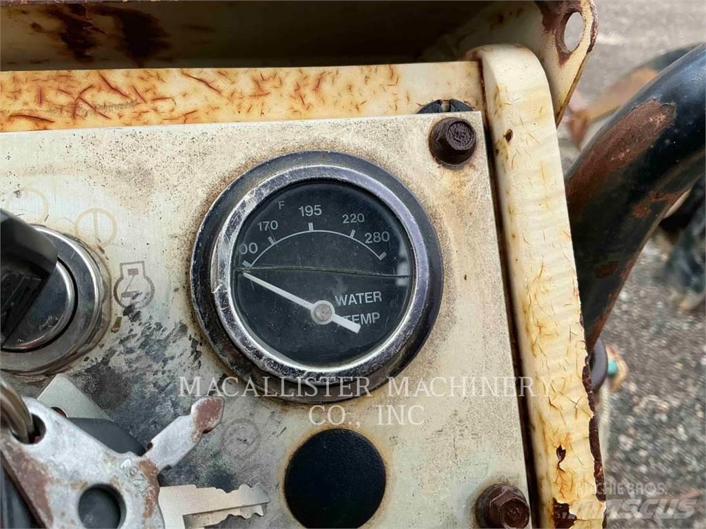 Ingersoll Rand SD70 Грунтові котки